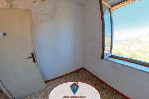 Appartamento-via-pietrocini-maenza-lt-15