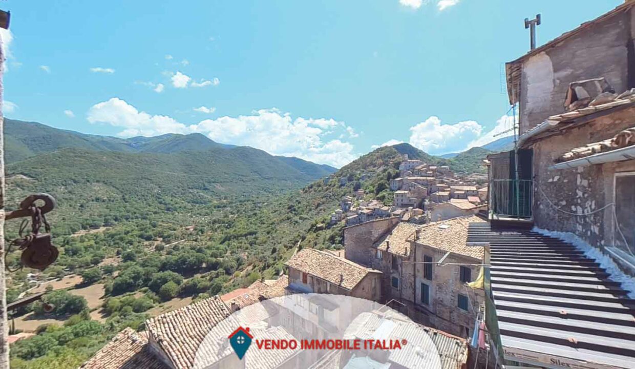 Appartamento-corso-vittorio-emanuele-31-Carpineto-Romano-RM-13
