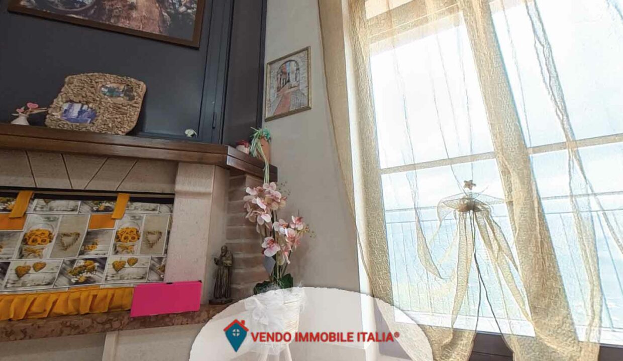 Edificio-via-dei-pini-Sonnino-LT-22