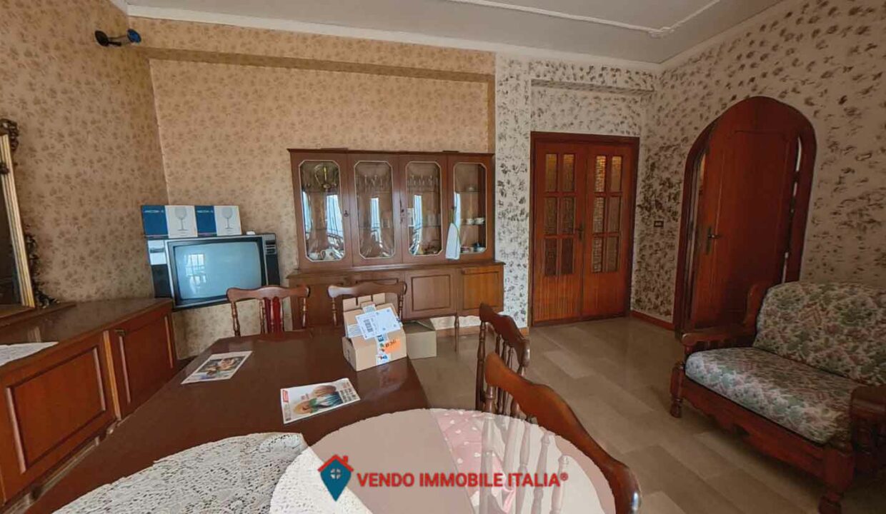 Edificio-via-dei-pini-Sonnino-LT-25