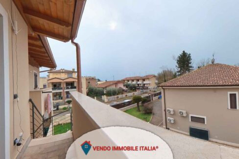 Villino-via-fiume-ninfa-Sermoneta-LT-09