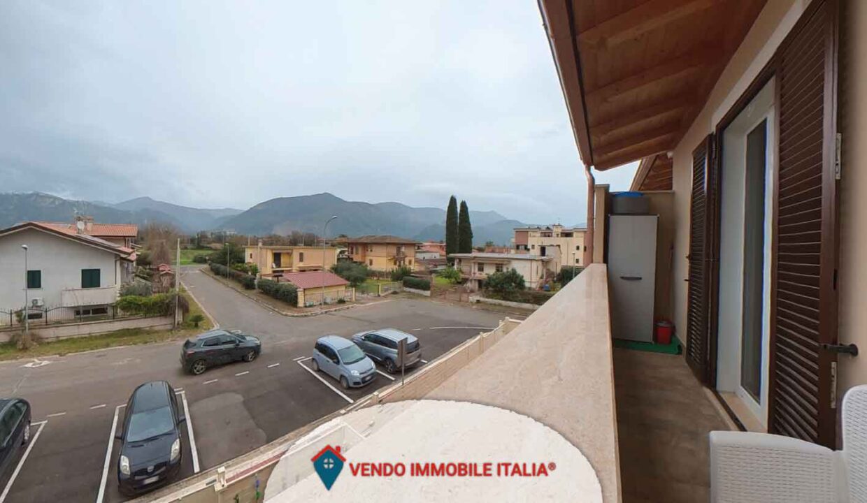 Villino-via-fiume-ninfa-Sermoneta-LT-13