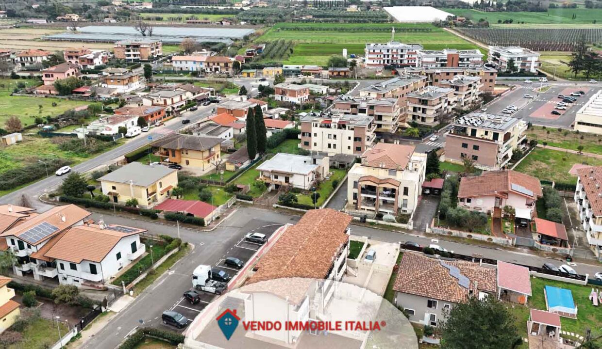 Villino-via-fiume-ninfa-Sermoneta-LT-23