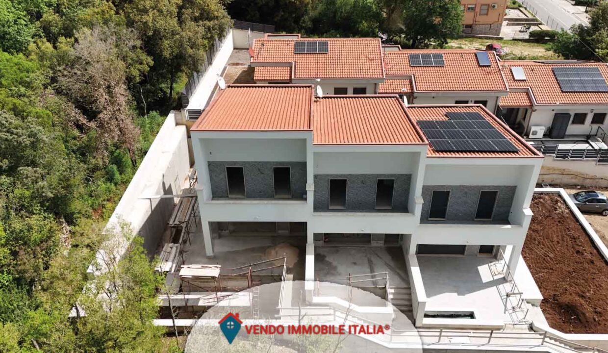 villini-via-marittima-priverno-lt-03