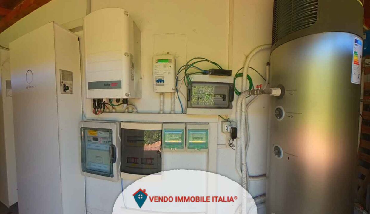 Villa-via-delle-vigne-Cisterna-di-Latina-LT-05