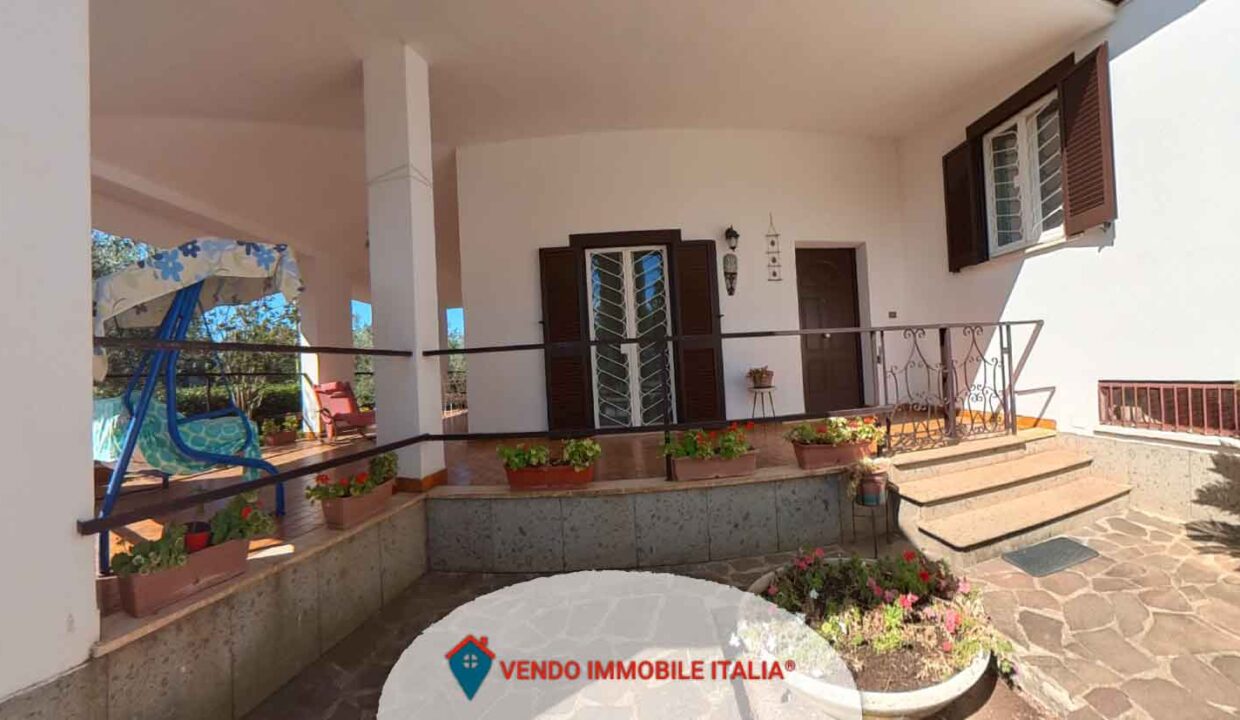 Villa-via-delle-vigne-Cisterna-di-Latina-LT-24
