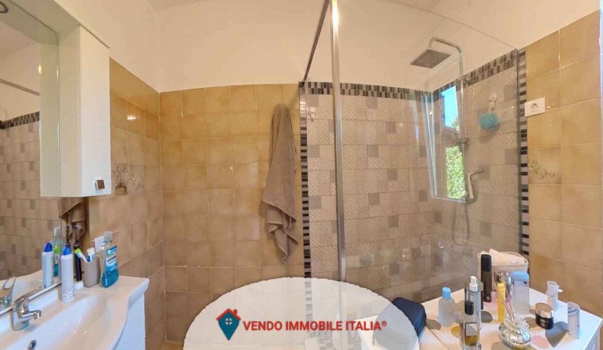 Villa-via-delle-vigne-Cisterna-di-Latina-LT-26
