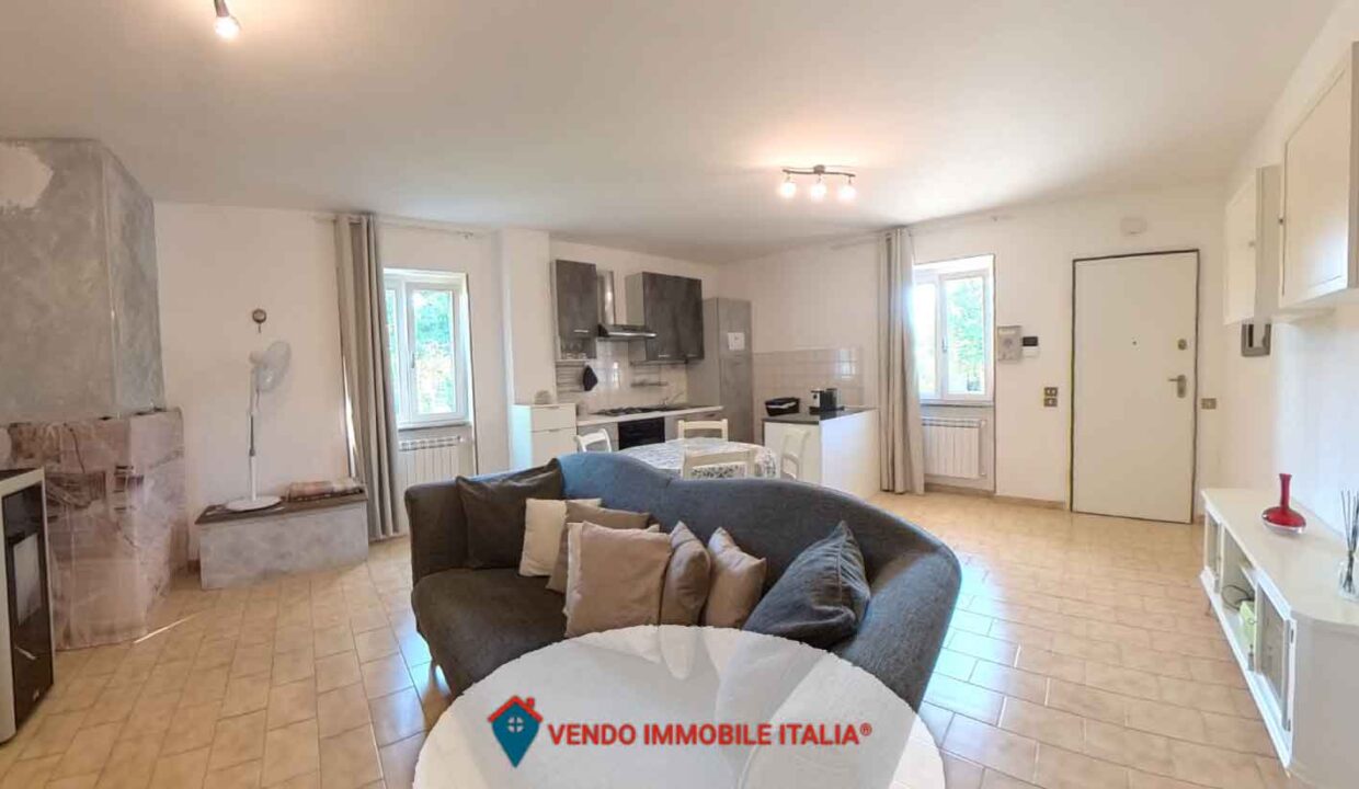 Villa-via-delle-vigne-Cisterna-di-Latina-LT-31