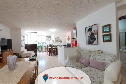 Villa-via-delle-vigne-Cisterna-di-Latina-LT-36