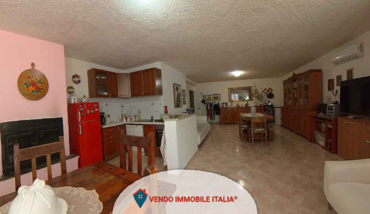 Villa-via-delle-vigne-Cisterna-di-Latina-LT-37