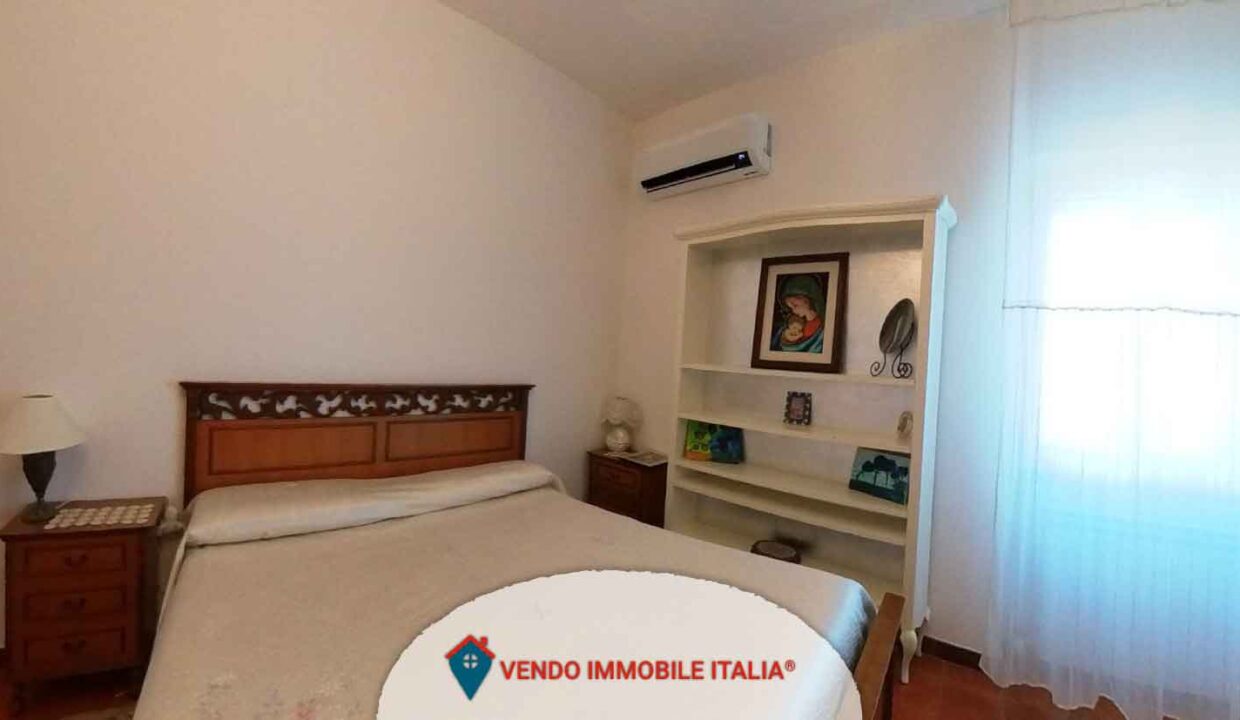 Villa-via-delle-vigne-Cisterna-di-Latina-LT-44